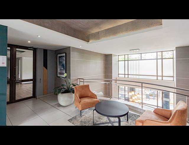 312M² OFFICE TO LET IN HYDE PARK